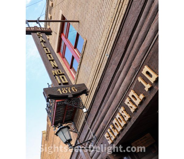 Photo of Saloon No. 10 Photo of Saloon No. 10