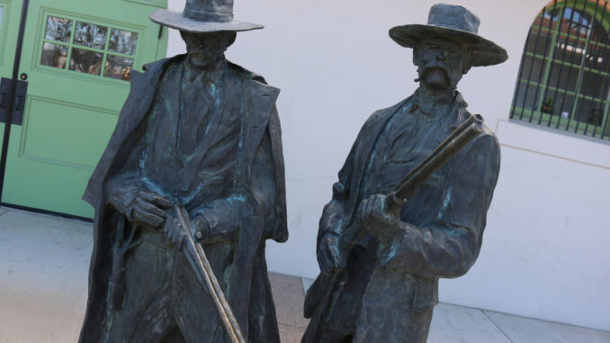 Statue of Wyatt Earp and Doc Holiday