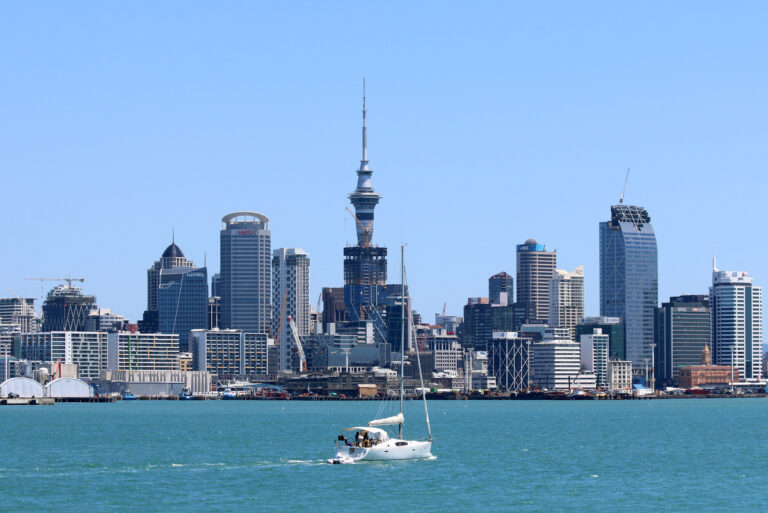 New Zealand Travel Guide