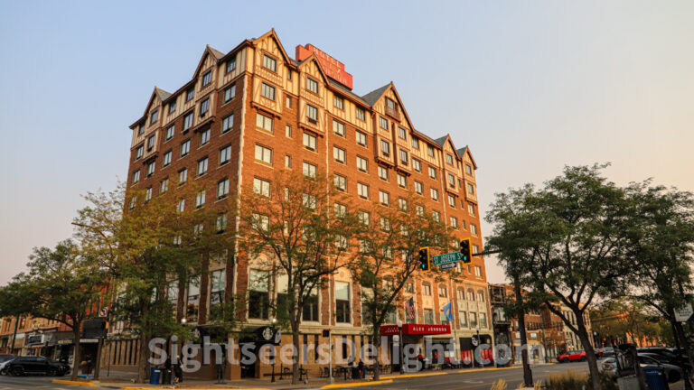 5 reasons to travel to Rapid City, South Dakota, this fall