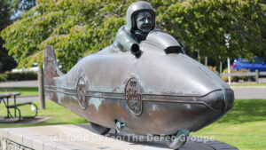 Burt Munro Statue