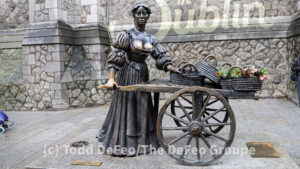 Molly Malone Statue Molly Malone Statue