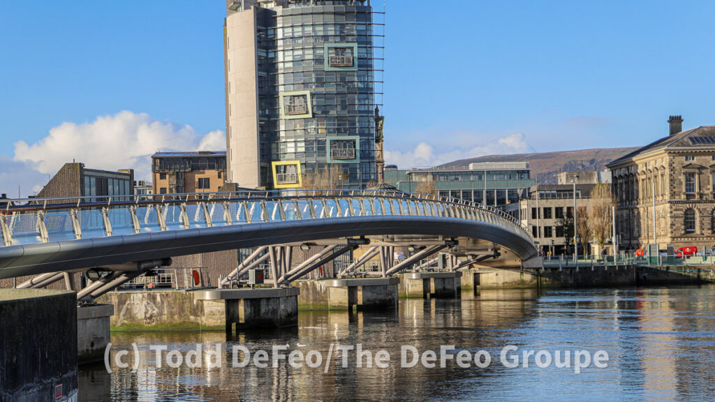 Going to Bob Dylan concerts is a great way to see the world