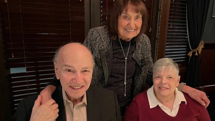 Friends of Smyrna Library names three as Board Emeritus members